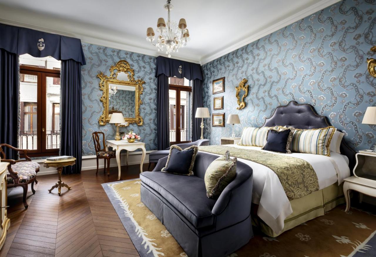 Giglio Prestige, Larger Guest room, S.Maria D.Giglio view  1 King or 2 Twin/Single Bed(s)
