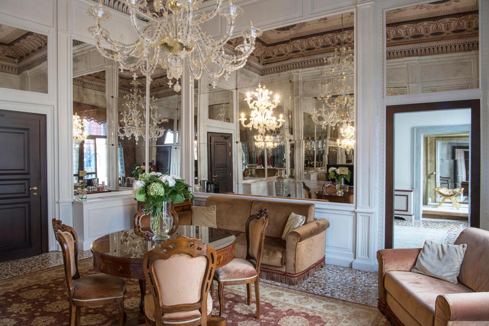 Presidential Suite