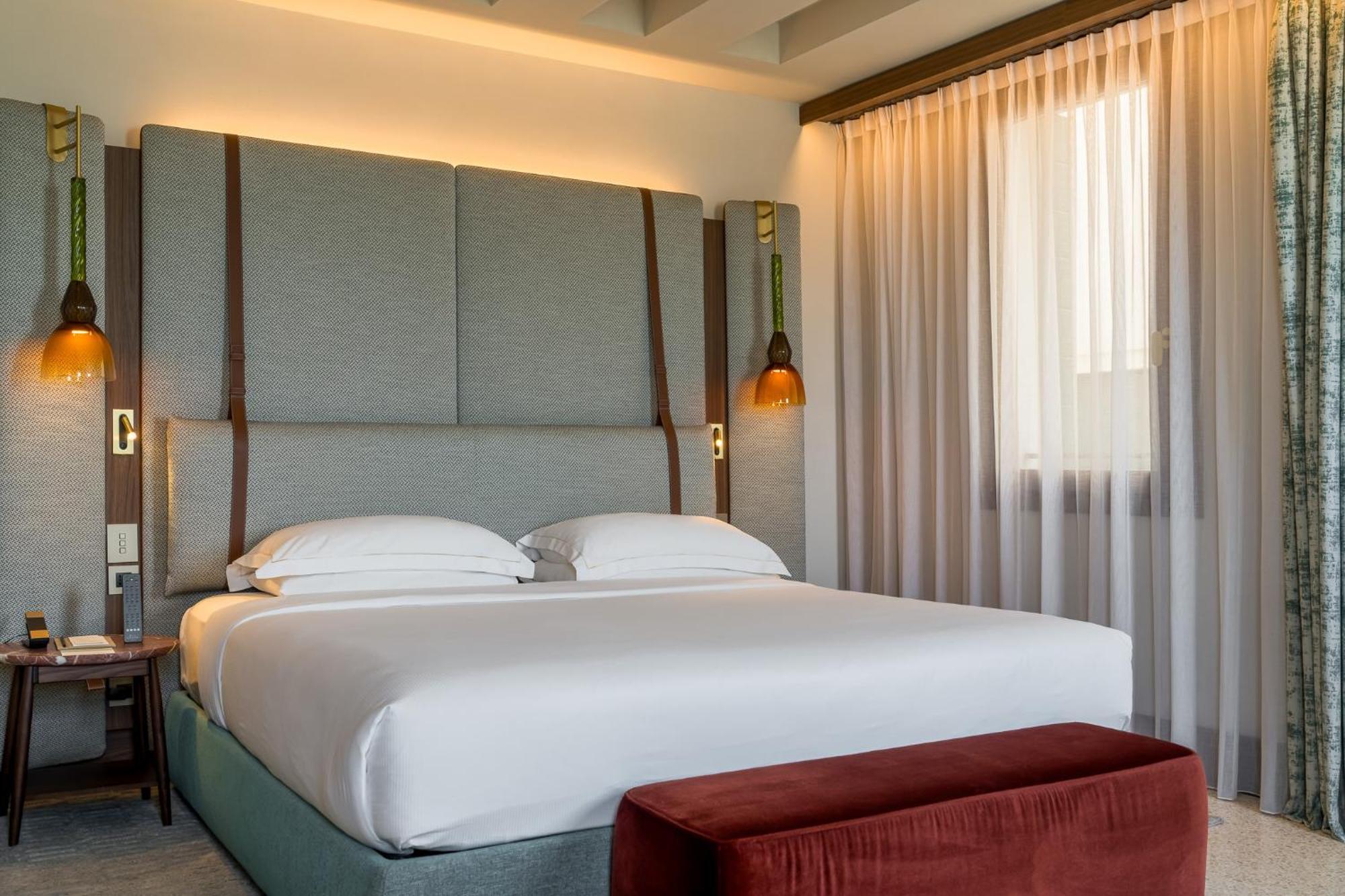 Junior Suite Lagoon View