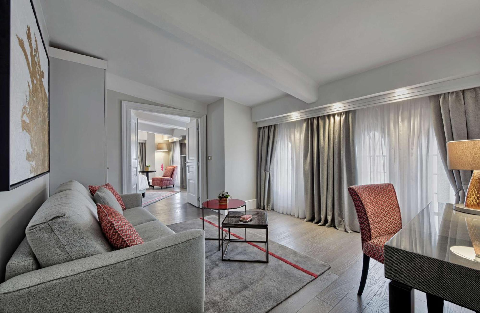 Executive King Suite