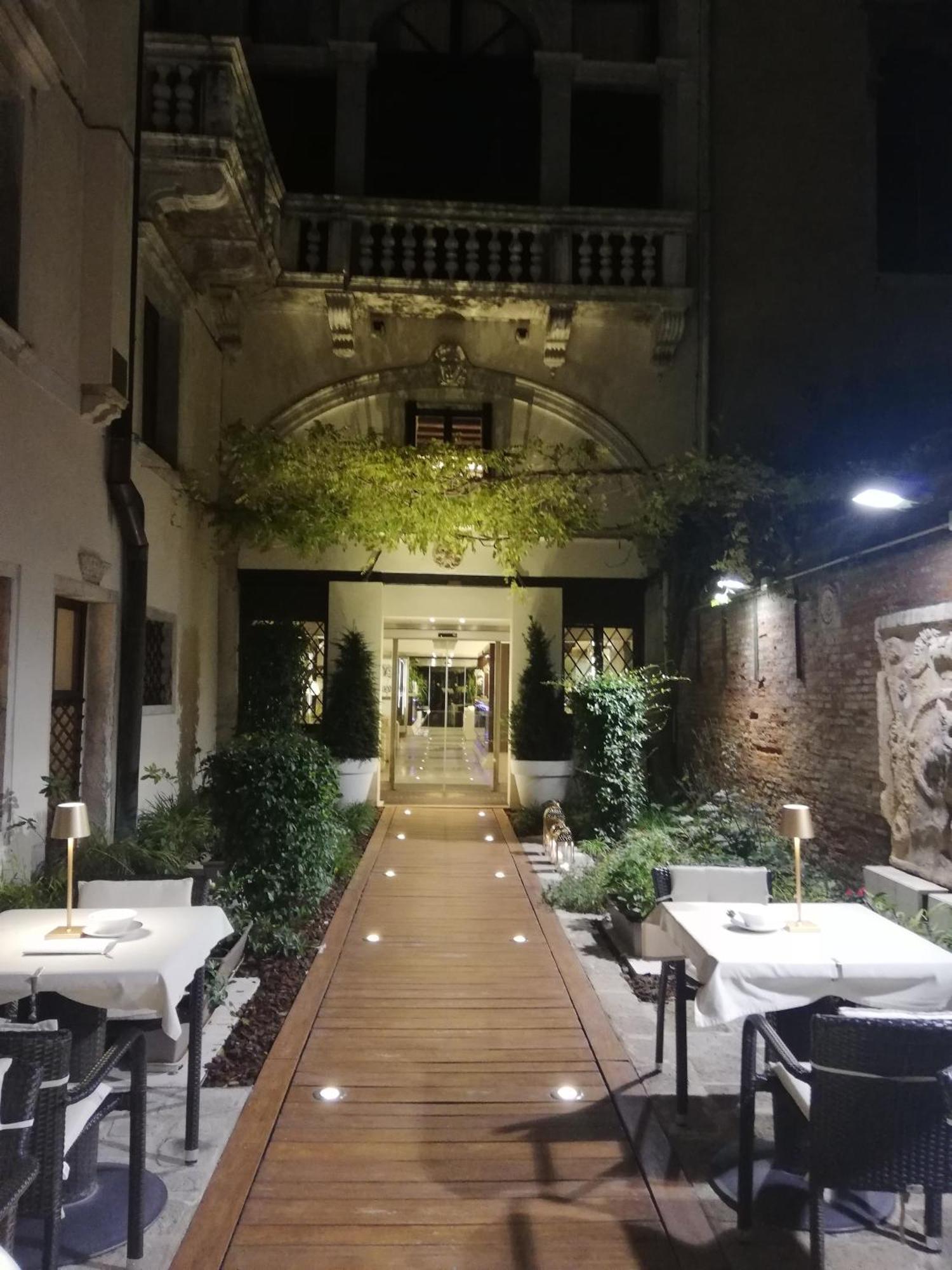 Suite Garden View