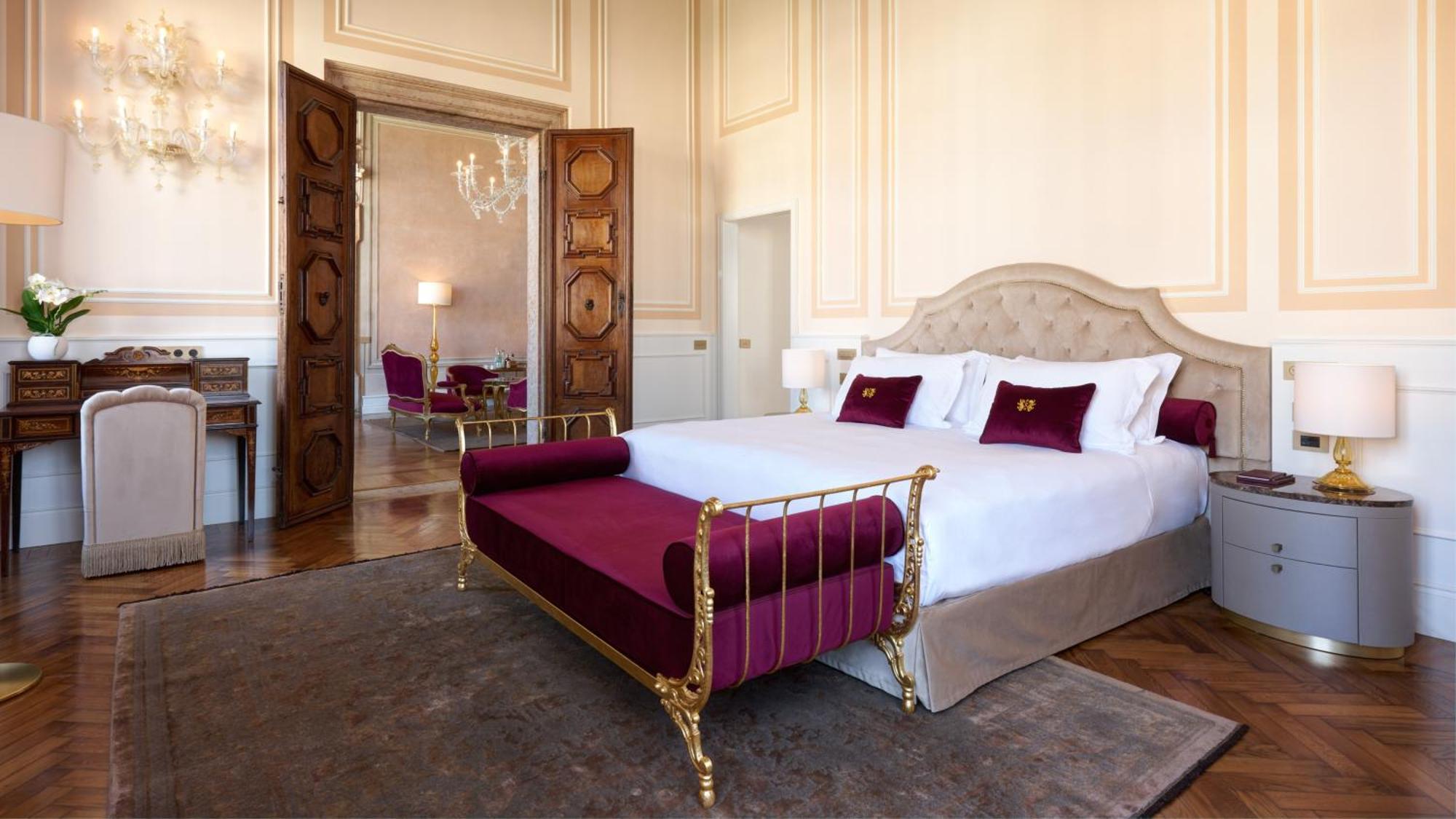 Signature Suite Grand Canal View Mozart
