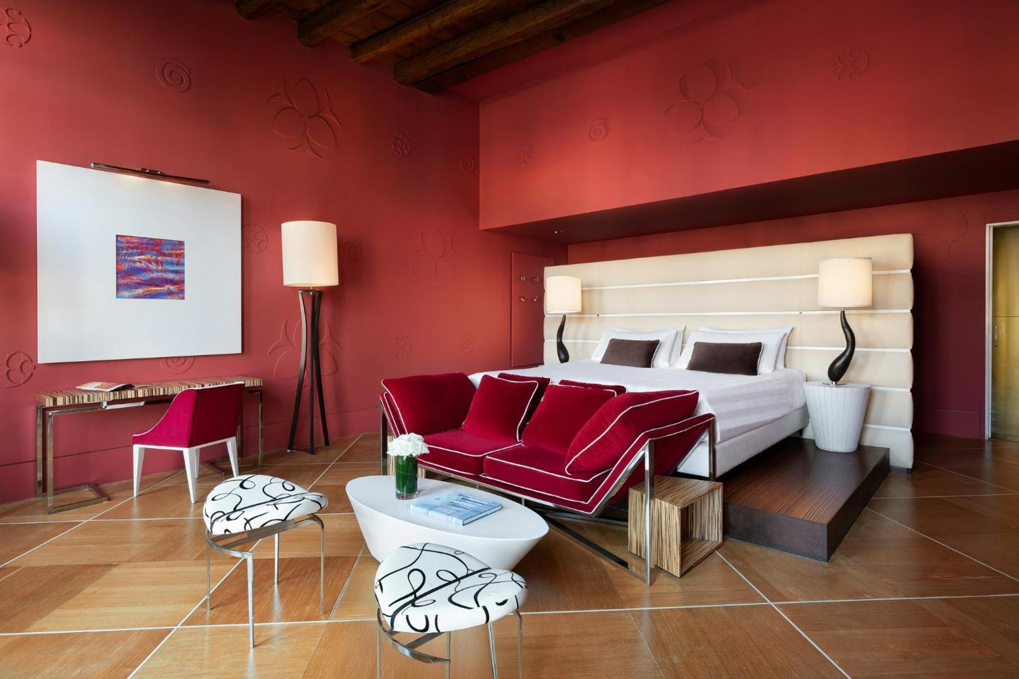 Balcony Grand Canal Junior Suite